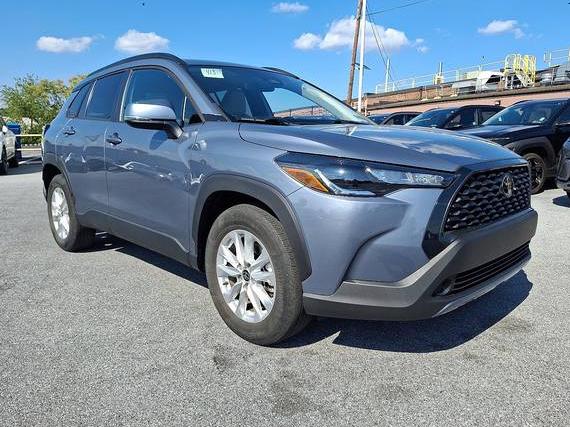 TOYOTA COROLLA CROSS 2023 7MUCAABGXPV044028 image